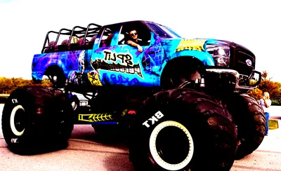 2X Monster Trucks