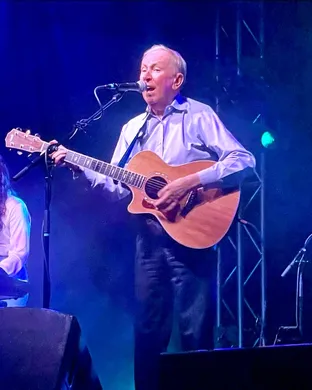 Al Stewart and The Empty Pockets